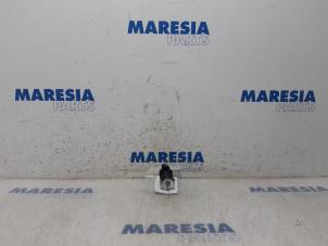 Used Ignition lock + key Peugeot 208 I (CA/CC/CK/CL) 1.2 Vti 12V PureTech 82 Price € 29,99 Margin scheme offered by Maresia Parts