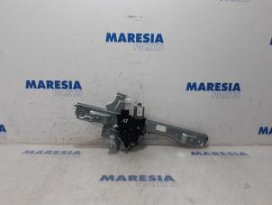 Used Window mechanism 4-door, front left Peugeot 208 I (CA/CC/CK/CL) 1.2 Vti 12V PureTech 82 Price € 50,00 Margin scheme offered by Maresia Parts