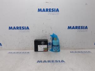 Used Tyre repair kit Peugeot 208 I (CA/CC/CK/CL) 1.2 Vti 12V PureTech 82 Price € 50,00 Margin scheme offered by Maresia Parts