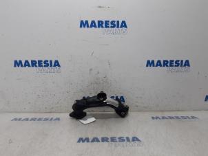 Gebrauchte Ansaugschlauch Luft Peugeot 308 SW (L4/L9/LC/LJ/LR) 1.6 BlueHDi 120 Preis € 25,00 Margenregelung angeboten von Maresia Parts