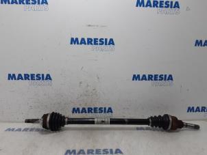 Used Front drive shaft, right Peugeot 208 I (CA/CC/CK/CL) 1.2 Vti 12V PureTech 82 Price € 85,00 Margin scheme offered by Maresia Parts