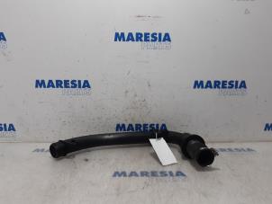 Used Turbo pipe Peugeot 508 SW (8E/8U) 2.2 HDiF 16V GT Price € 40,00 Margin scheme offered by Maresia Parts