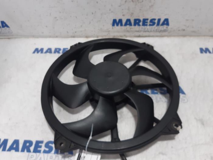 TRIUMPH 1050 SPRINT ST MAITRE CYLINDRE DE FREIN ARRIERE TYPE SMTTF6955 - 2004/20 TRIUMPH 1050 SPRINT ST MAITRE CYLINDRE DE FREIN ARRIERE TYPE SMTTF6955 - 2004/20