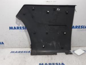 Used Rear bumper component, right Citroen Jumper (U9) 2.2 HDi 100 Euro 4 Price € 24,20 Inclusive VAT offered by Maresia Parts
