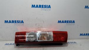 Używane Tylne swiatlo pozycyjne lewe Citroen Jumper (U9) 2.2 HDi 100 Euro 4 Cena € 48,40 Z VAT oferowane przez Maresia Parts