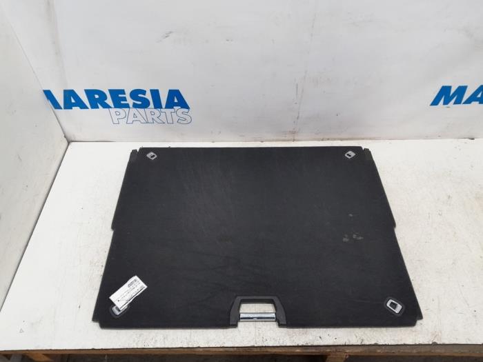 Boot mat Peugeot 3008 I 1.6 VTI 16V 7585SS Maresia Parts