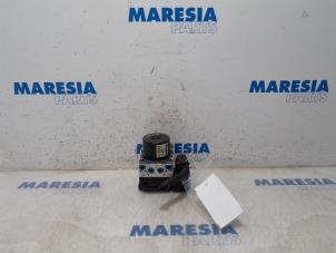 Used ABS pump Peugeot 4007 (VU/VV) 2.2 HDiF 16V Price € 262,50 Margin scheme offered by Maresia Parts