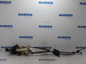 Used Gear stick Citroen Jumper (U9) 2.2 HDi 100 Euro 4 Price € 127,05 Inclusive VAT offered by Maresia Parts