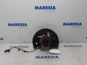 Used Knuckle, front right Citroen C4 Grand Picasso (3A) 1.6 BlueHDI 120 Price € 75,00 Margin scheme offered by Maresia Parts