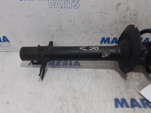 Used Front shock absorber rod, right Citroen Jumper (U9) 2.2 HDi 100 Euro 4 Price € 90,75 Inclusive VAT offered by Maresia Parts