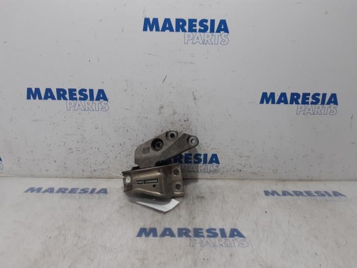 Used Engine mount Citroen Jumper (U9) 2.2 HDi 100 Price € 48,40 Inclusive VAT offered by Maresia Parts