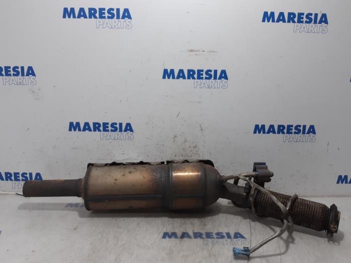 Używane Katalizator Citroen C4 Grand Picasso (UA) 2.0 16V Autom. Cena € 236,25 Procedura marży oferowane przez Maresia Parts