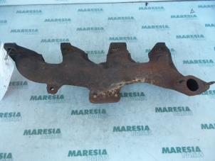 Used Exhaust manifold Peugeot Partner 2.0 HDI Price € 60,50 Inclusive VAT offered by Maresia Parts