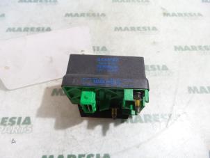 Used Glow plug relay Peugeot 406 Break (8E/F) 1.9 dT Price € 25,00 Margin scheme offered by Maresia Parts