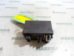 Used Glow plug relay Peugeot Expert Price € 42,35 Inclusive VAT offered by Maresia Parts