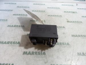 Used Glow plug relay Peugeot Expert (224) 1.9TD Price € 35,00 Margin scheme offered by Maresia Parts