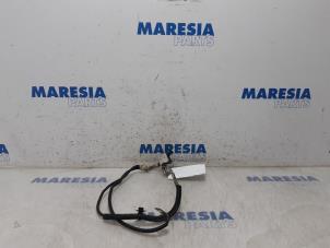 Used Battery sensor Citroen C4 Grand Picasso (UA) 2.0 16V Autom. Price € 20,00 Margin scheme offered by Maresia Parts