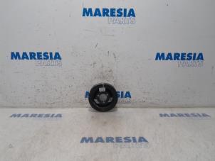 Used Crankshaft pulley Citroen C5 III Tourer (RW) 1.6 16V THP 155 Price € 15,00 Margin scheme offered by Maresia Parts