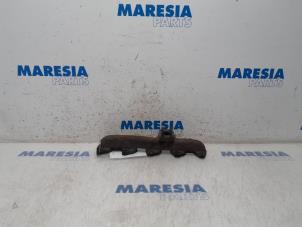 Used Exhaust manifold Citroen C4 Cactus (0B/0P) 1.6 Blue Hdi 100 Price € 24,95 Margin scheme offered by Maresia Parts