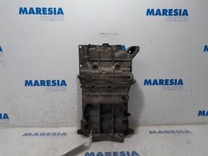 Używane Miska olejowa Fiat Croma (194) 2.2 MPI 16V Cena € 50,00 Procedura marży oferowane przez Maresia Parts