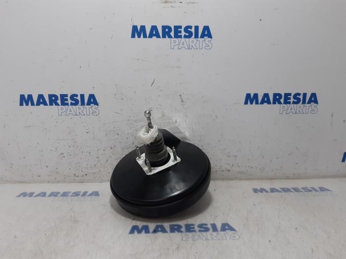 Usagé Servo frein Opel Combo 1.3 CDTI 16V ecoFlex Prix € 90,75 Prix TTC proposé par Maresia Parts