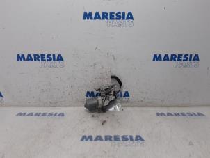 Used Front wiper motor Fiat 500 (312) 0.9 TwinAir 60 Price € 30,00 Margin scheme offered by Maresia Parts