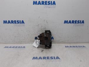 Gebrauchte Bremszange links vorne Fiat 500 (312) 0.9 TwinAir 60 Preis € 25,00 Margenregelung angeboten von Maresia Parts