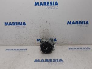 Usados Bomba de aire acondicionado Fiat 500 (312) 0.9 TwinAir 60 Precio € 75,00 Norma de margen ofrecido por Maresia Parts