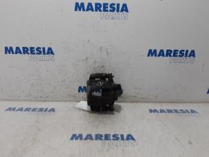Gebrauchte Bremszange rechts vorne Fiat Punto Evo (199) 1.4 LPG Preis € 30,00 Margenregelung angeboten von Maresia Parts
