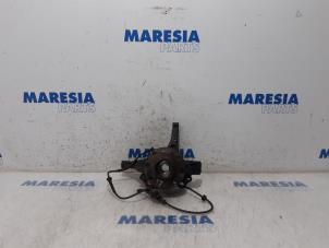 Used Knuckle, front left Fiat Punto III (199) 0.9 TwinAir Turbo 100 Price € 50,00 Margin scheme offered by Maresia Parts