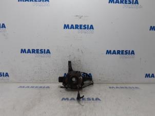 Used Knuckle, front right Fiat Punto III (199) 0.9 TwinAir Turbo 100 Price € 50,00 Margin scheme offered by Maresia Parts