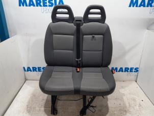 Used Double front seat, right Citroen Jumper (U9) 2.2 Blue HDi 140 Price € 317,63 Inclusive VAT offered by Maresia Parts