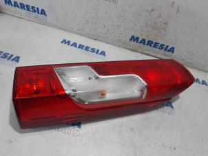Used Taillight, right Citroen Jumper (U9) 2.2 Blue HDi 140 Price € 96,80 Inclusive VAT offered by Maresia Parts