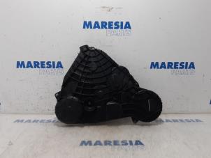 Used Timing cover Citroen Jumper (U9) 2.2 Blue HDi 140 Price € 25,00 Margin scheme offered by Maresia Parts