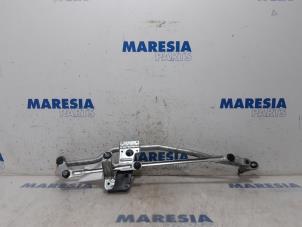 Used Wiper mechanism Citroen Jumper (U9) 2.2 Blue HDi 140 Price € 48,40 Inclusive VAT offered by Maresia Parts