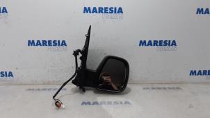 Used Wing mirror, right Citroen Jumpy 1.6 Blue HDi 95 Price € 90,75 Inclusive VAT offered by Maresia Parts