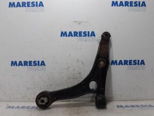 Used Front lower wishbone, left Citroen Jumper (U9) 2.2 Blue HDi 140 Price € 60,50 Inclusive VAT offered by Maresia Parts
