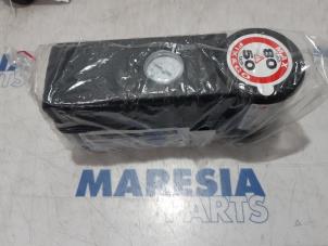 Used Tyre repair kit Fiat Punto III (199) 0.9 TwinAir Turbo 100 Price € 50,00 Margin scheme offered by Maresia Parts