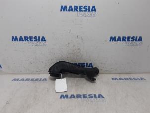 Used Air intake hose Fiat Punto III (199) 0.9 TwinAir Turbo 100 Price € 30,00 Margin scheme offered by Maresia Parts