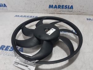 Used Fan motor Citroen Jumper (U9) 2.2 Blue HDi 140 Price € 152,46 Inclusive VAT offered by Maresia Parts