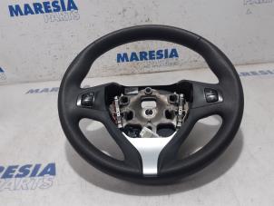 Used Steering wheel Renault Clio IV Estate/Grandtour (7R) 0.9 Energy TCE 90 12V Price € 75,00 Margin scheme offered by Maresia Parts