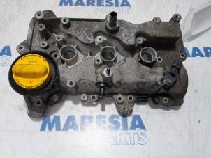 Used Rocker cover Renault Clio IV Estate/Grandtour (7R) 0.9 Energy TCE 90 12V Price € 50,00 Margin scheme offered by Maresia Parts