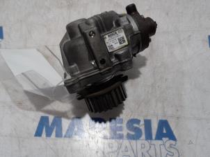 Used Mechanical fuel pump Citroen C4 Cactus (0B/0P) 1.6 Blue Hdi 100 Price € 74,00 Margin scheme offered by Maresia Parts