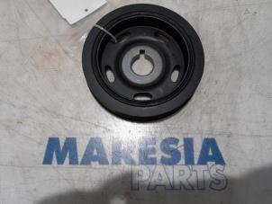 Used Crankshaft pulley Citroen C4 Cactus (0B/0P) 1.6 Blue Hdi 100 Price € 25,00 Margin scheme offered by Maresia Parts