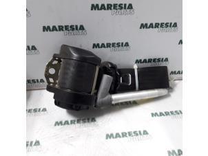 Usagé Ceinture avant droit Lancia Kappa 2.0 20V LE,LS Prix € 50,00 Règlement à la marge proposé par Maresia Parts