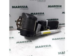 Usados Cinturón de seguridad derecha delante Lancia Kappa 2.0 20V LE,LS Precio € 50,00 Norma de margen ofrecido por Maresia Parts