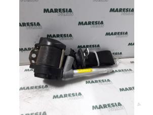 Usagé Ceinture avant droit Lancia Kappa 2.4 20V LE,LS,LX Prix € 50,00 Règlement à la marge proposé par Maresia Parts