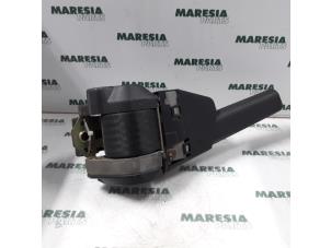 Used Front seatbelt, right Alfa Romeo 155 (167) 1.7 Twin Spark Price € 35,00 Margin scheme offered by Maresia Parts
