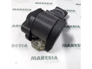 Used Rear seatbelt, right Fiat Marea Weekend (185BX/CX) 1.8 ELX 16V Price € 25,00 Margin scheme offered by Maresia Parts