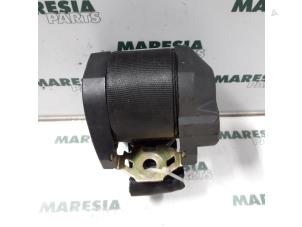 Usagé Ceinture de sécurité arrière droite Lancia Delta (836) 1.9 TDS HPE Prix € 25,00 Règlement à la marge proposé par Maresia Parts